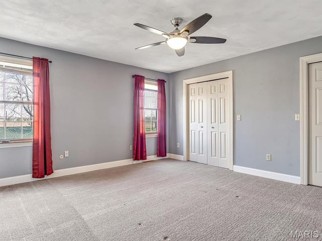 9 Parklane Drive, Troy, IL 62294