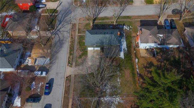 11629 Sycamore Street, Kansas City, MO 64134