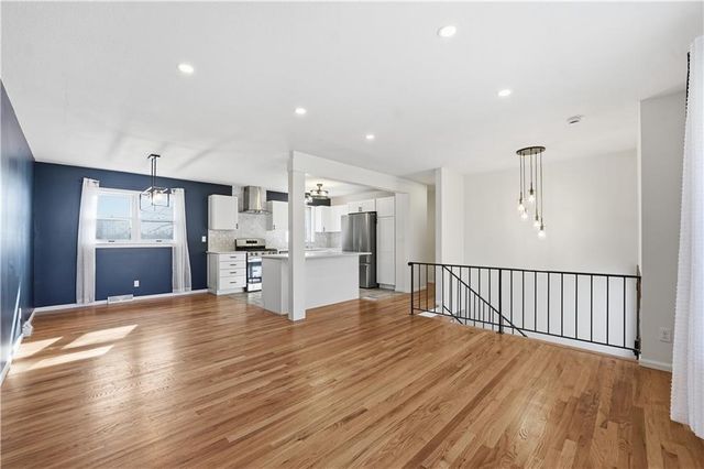 11629 Sycamore Street, Kansas City, MO 64134