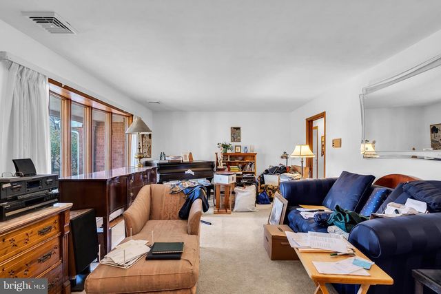 106 ROCKTOWN RD, Ringoes, NJ 08551