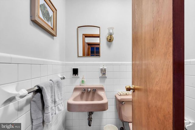 106 ROCKTOWN RD, Ringoes, NJ 08551