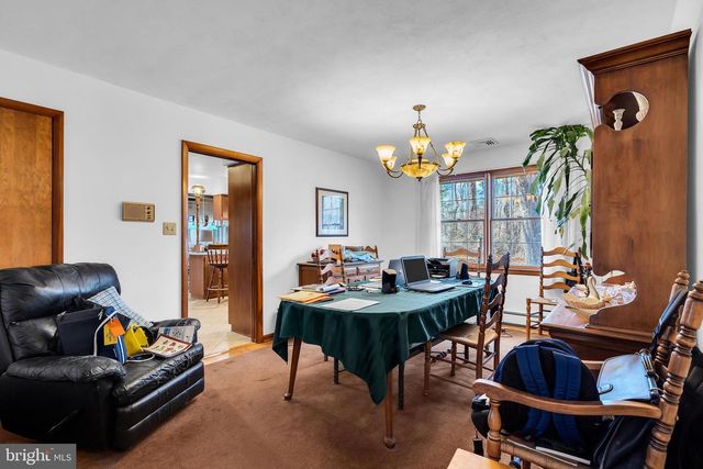 106 ROCKTOWN RD, Ringoes, NJ 08551