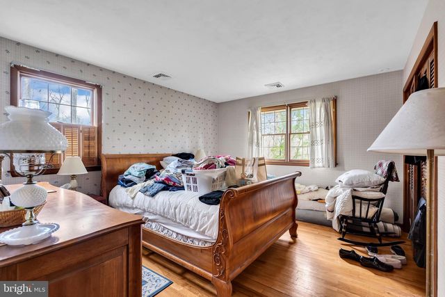 106 ROCKTOWN RD, Ringoes, NJ 08551