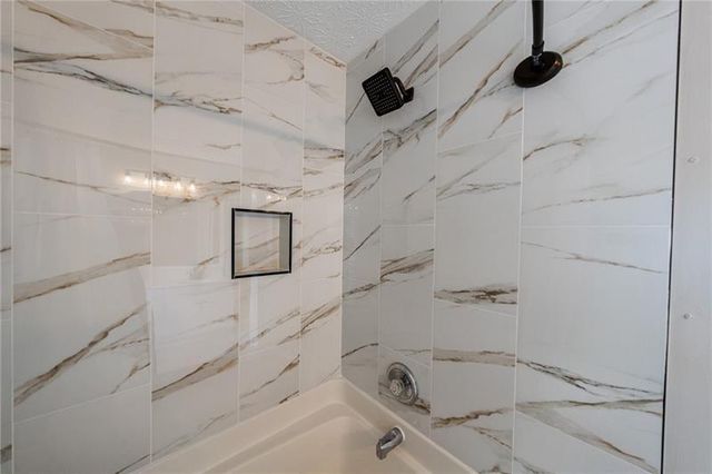 3820 Oak Park Drive, Suwanee, GA 30024