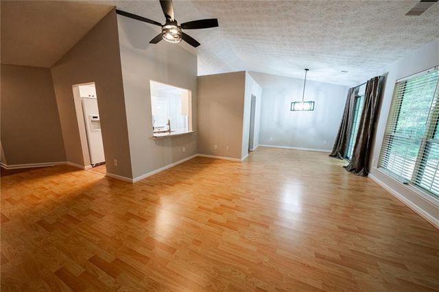 3820 Oak Park Drive, Suwanee, GA 30024