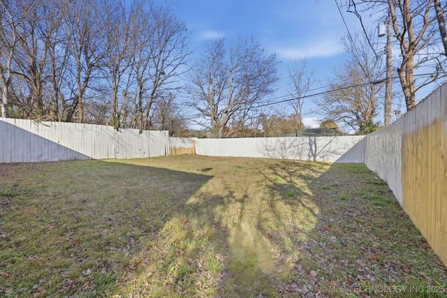 111 E 26th Place North, Tulsa, OK 74106