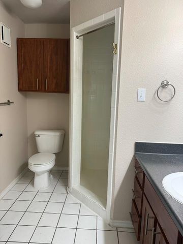 6804 N Capital Of Tx Highway 727, Austin, TX 78750