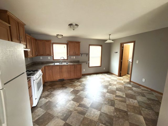 498 Park Avenue, Belvidere, IL 61008