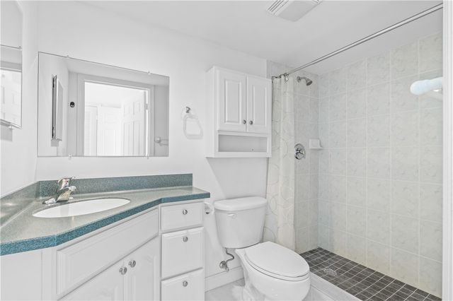 3554 Ocean Drive 204S, Vero Beach, FL 32963