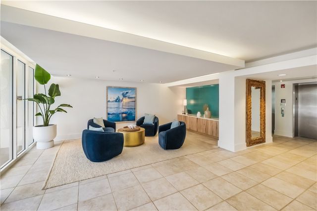 3554 Ocean Drive 204S, Vero Beach, FL 32963