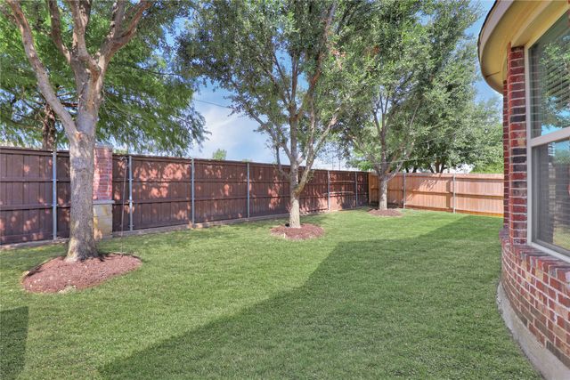2600 Indigo Drive, Mckinney, TX 75072