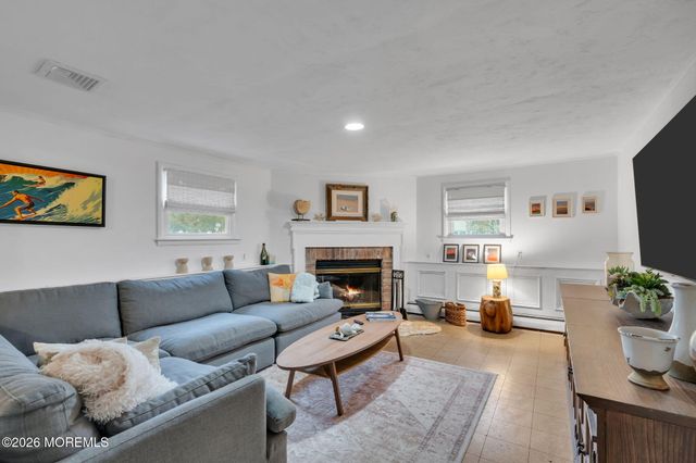 1129 Roe Avenue, Point Pleasant, NJ 08742