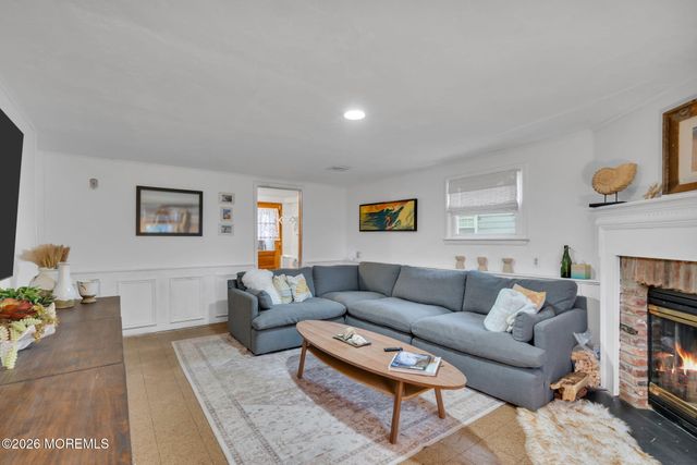 1129 Roe Avenue, Point Pleasant, NJ 08742