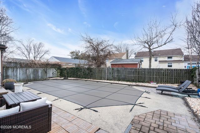 1129 Roe Avenue, Point Pleasant, NJ 08742