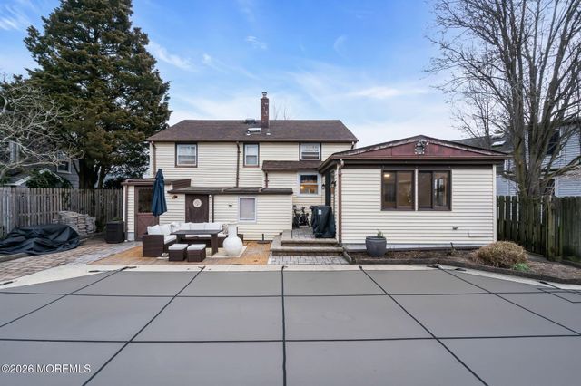 1129 Roe Avenue, Point Pleasant, NJ 08742