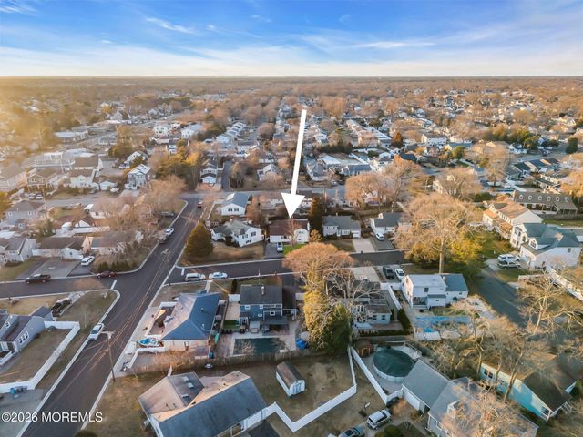 1129 Roe Avenue, Point Pleasant, NJ 08742