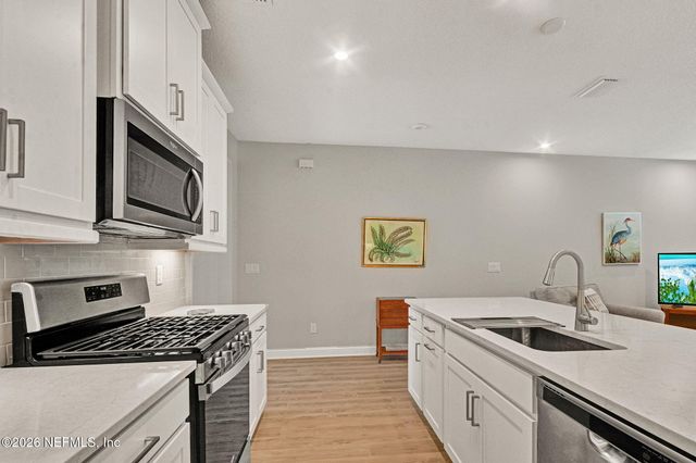 14113 BACKBARRIER Road, Jacksonville, FL 32224