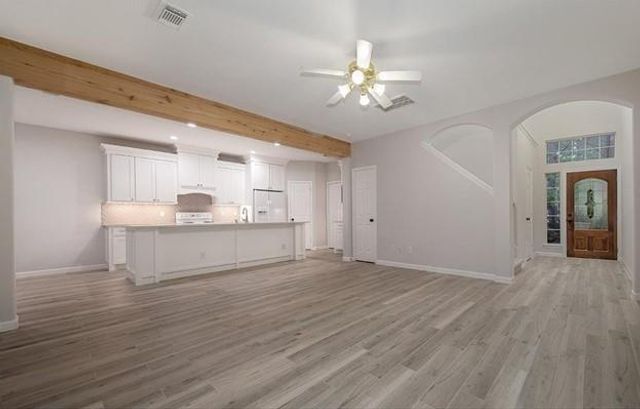 163 Ledgestone Place, The Woodlands, TX 77382
