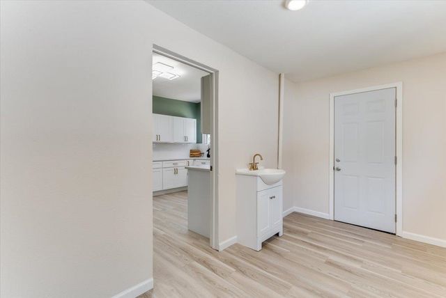 621 S Fern, Wichita, KS 67213
