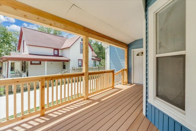 621 S Fern, Wichita, KS 67213