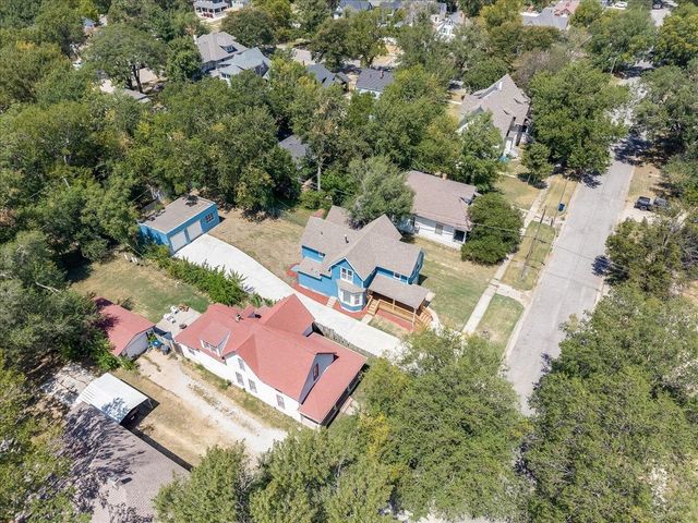 621 S Fern, Wichita, KS 67213