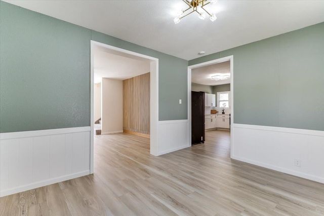 621 S Fern, Wichita, KS 67213