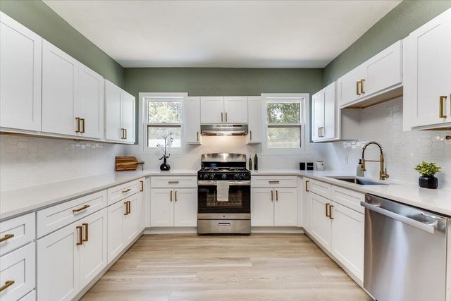 621 S Fern, Wichita, KS 67213