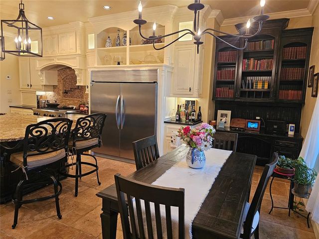 13613 Cascata Strada, Oklahoma City, OK 73170