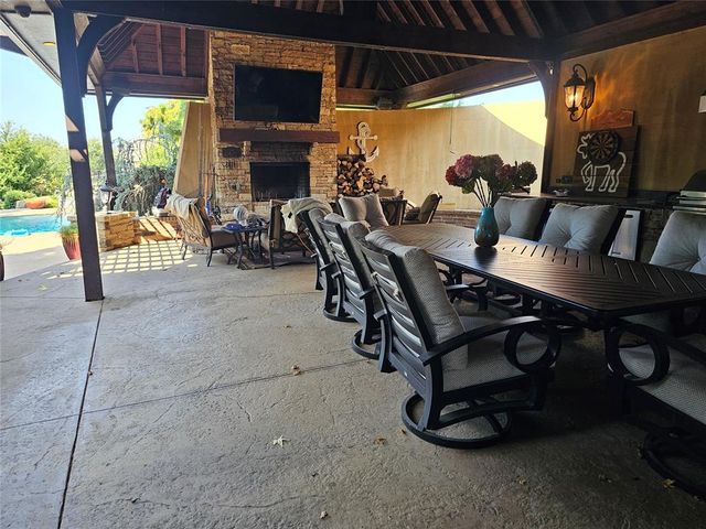 13613 Cascata Strada, Oklahoma City, OK 73170