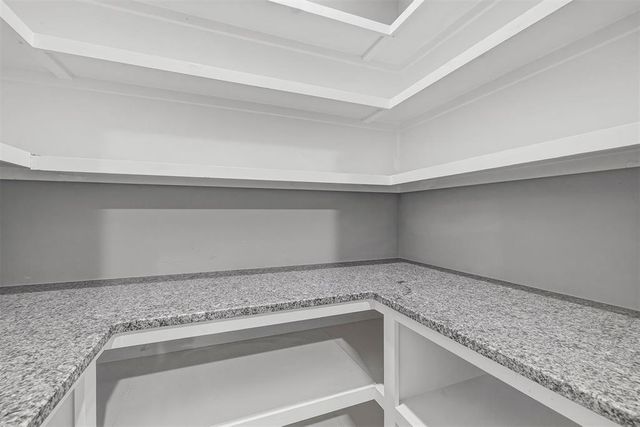 1922 Valley Ranch Road, Blanchard, OK 73010