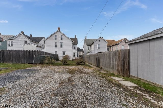 158 Bullman St, Phillipsburg Town, NJ 08865