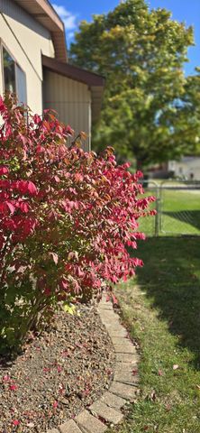 621 Ashwood Drive, Flushing, MI 48433