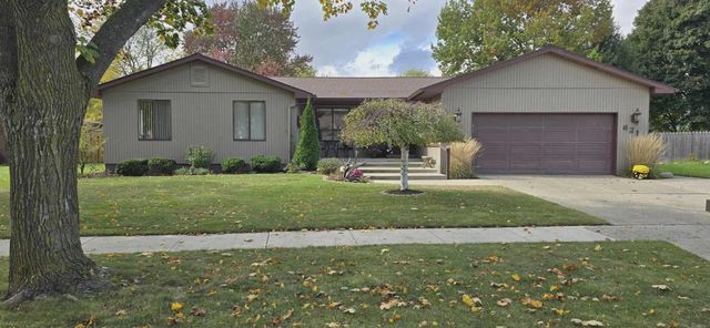 621 Ashwood Drive, Flushing, MI 48433