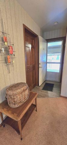 621 Ashwood Drive, Flushing, MI 48433