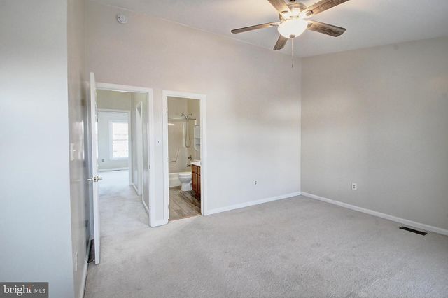 42 VICTORIA SQ, Frederick, MD 21702