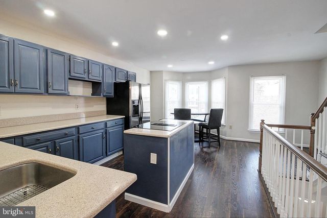 42 VICTORIA SQ, Frederick, MD 21702