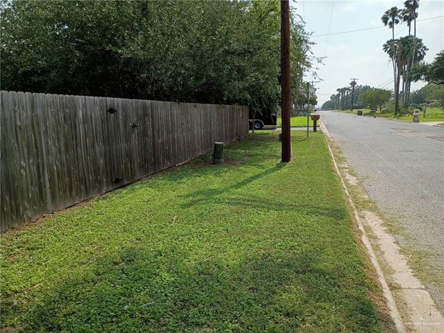 2104 Lemon Tree Court, Edinburg, TX 78539