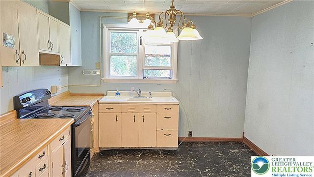 4233 Main Street, Whitehall Twp, PA 18052