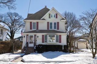 43 Garfield Place, East Rockaway, NY 11518