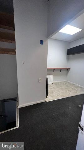 2722 WASHINGTON BLVD N, Arlington, VA 22201