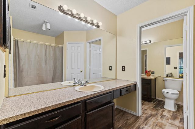 431 Gettysburg Street, Mesquite, TX 75149