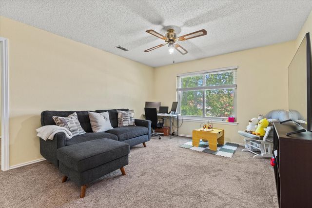 431 Gettysburg Street, Mesquite, TX 75149