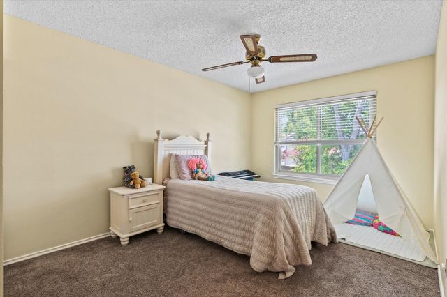 431 Gettysburg Street, Mesquite, TX 75149