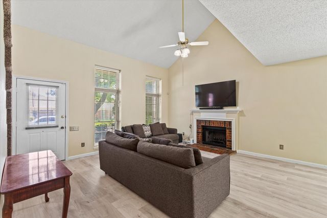 431 Gettysburg Street, Mesquite, TX 75149