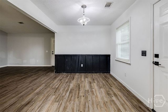 629 Honey Ridge Lane, Hinesville, GA 31313