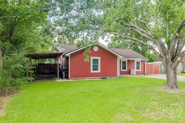 629 Honey Ridge Lane, Hinesville, GA 31313