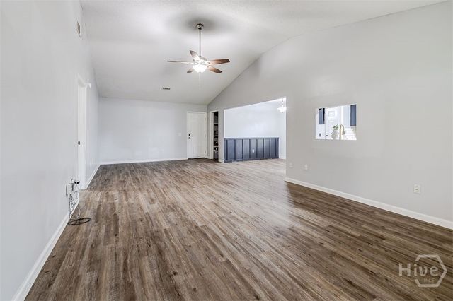 629 Honey Ridge Lane, Hinesville, GA 31313