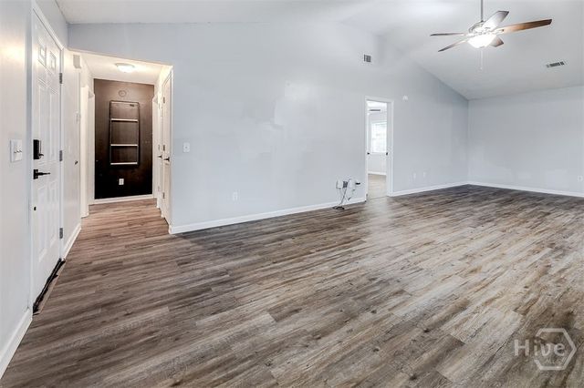 629 Honey Ridge Lane, Hinesville, GA 31313