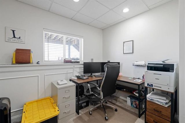 5924 NE Parks View Place, Lee's Summit, MO 64064