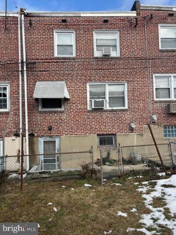 104 RHODES AVE, Collingdale, PA 19023